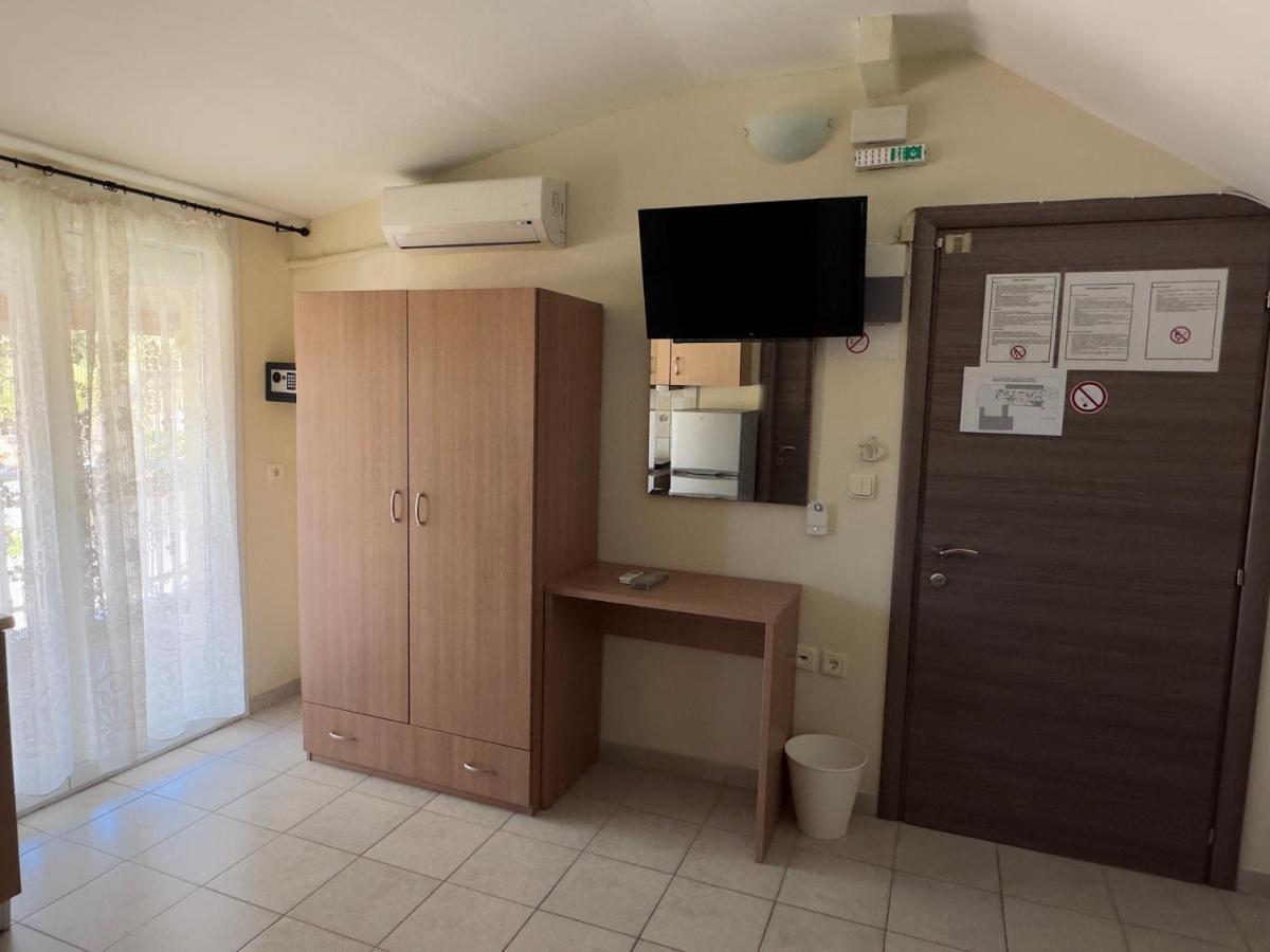 Anna Rooms Vrasná Dış mekan fotoğraf